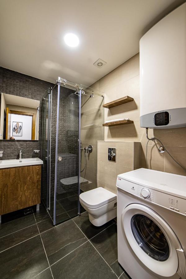 Apartments Tulip Podgorica Ngoại thất bức ảnh
